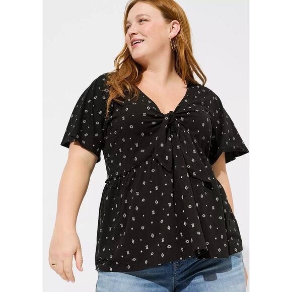 Torrid Womens 2X Plus Vintage Cotton Tie Front Ditsy Print Flutter Sleeve Top - Picture 2 of 12